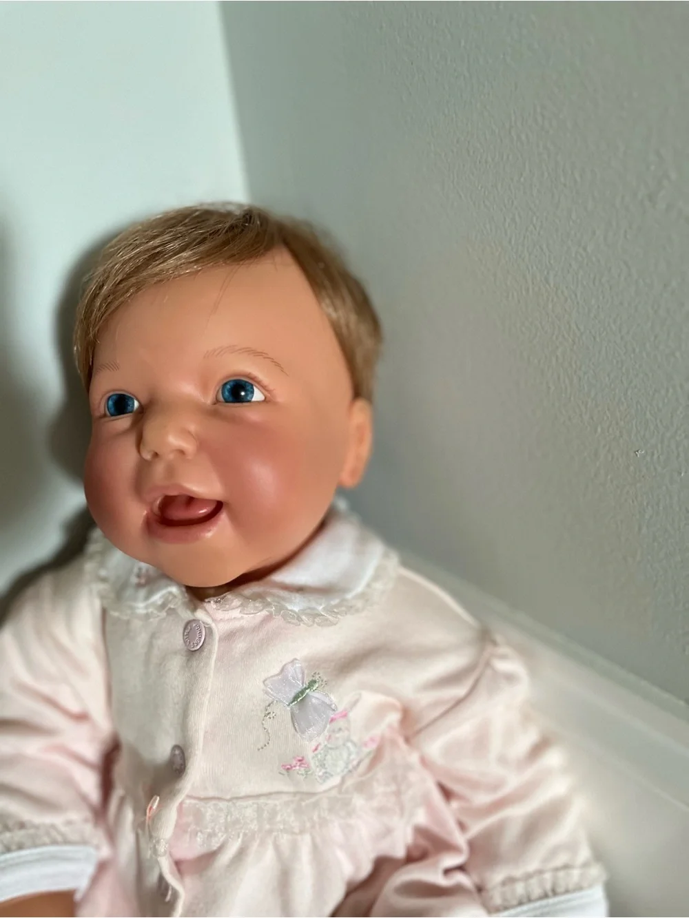 1997 Lee Middleton Doll